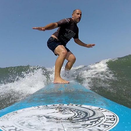 Surf Hostel My Friends Huanchaco Buitenkant foto