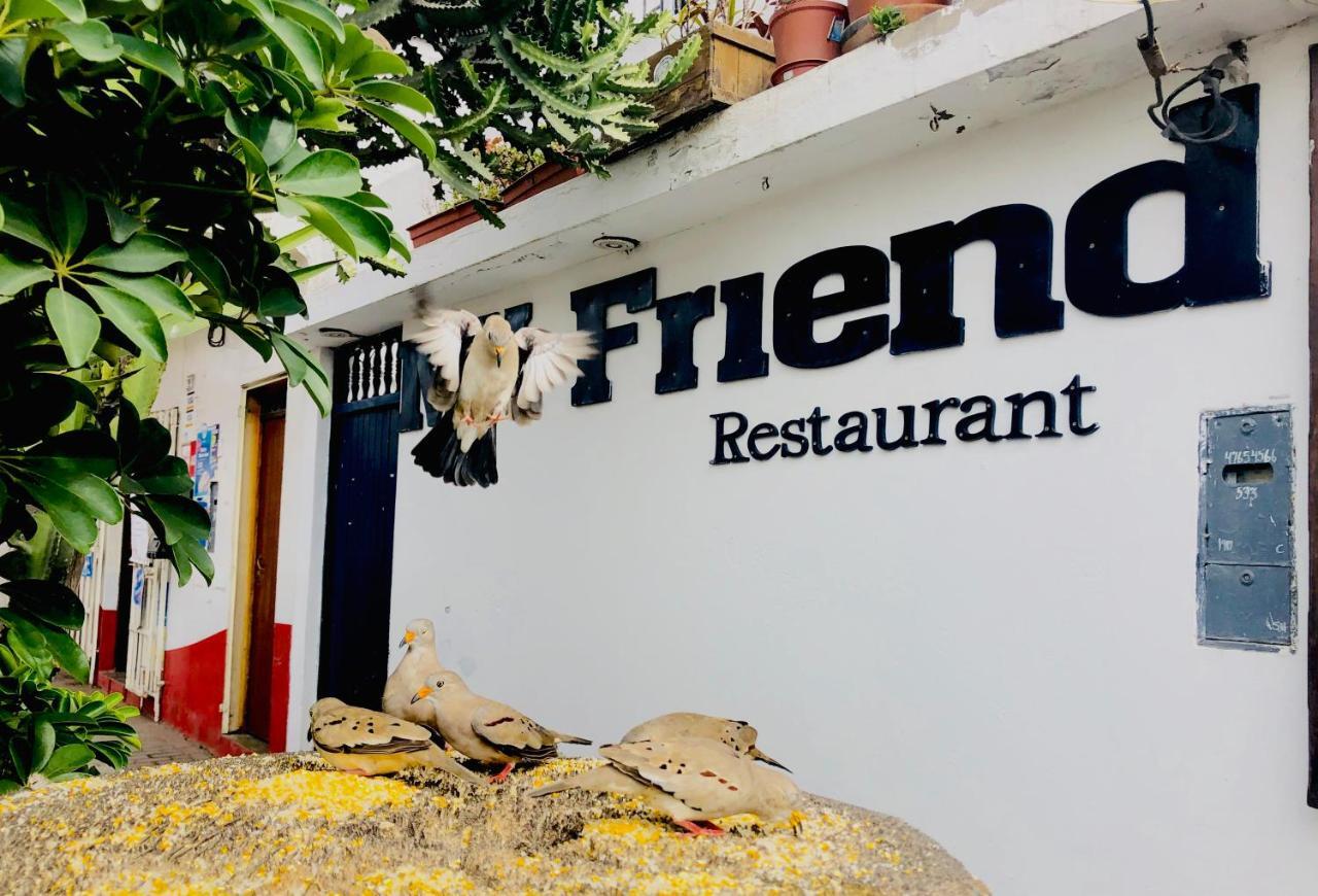 Surf Hostel My Friends Huanchaco Buitenkant foto