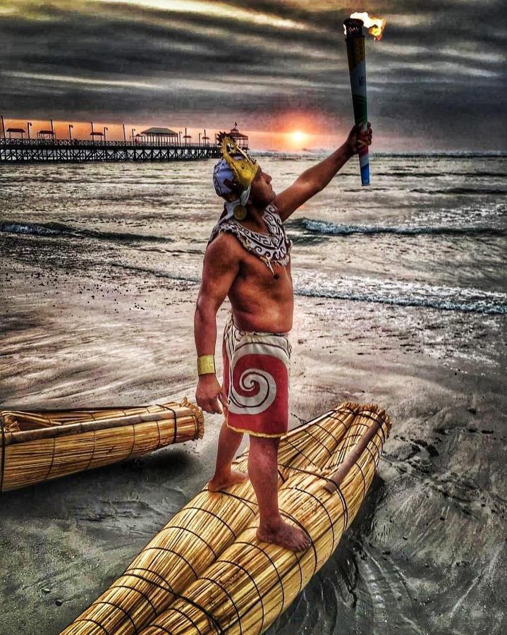 Surf Hostel My Friends Huanchaco Buitenkant foto